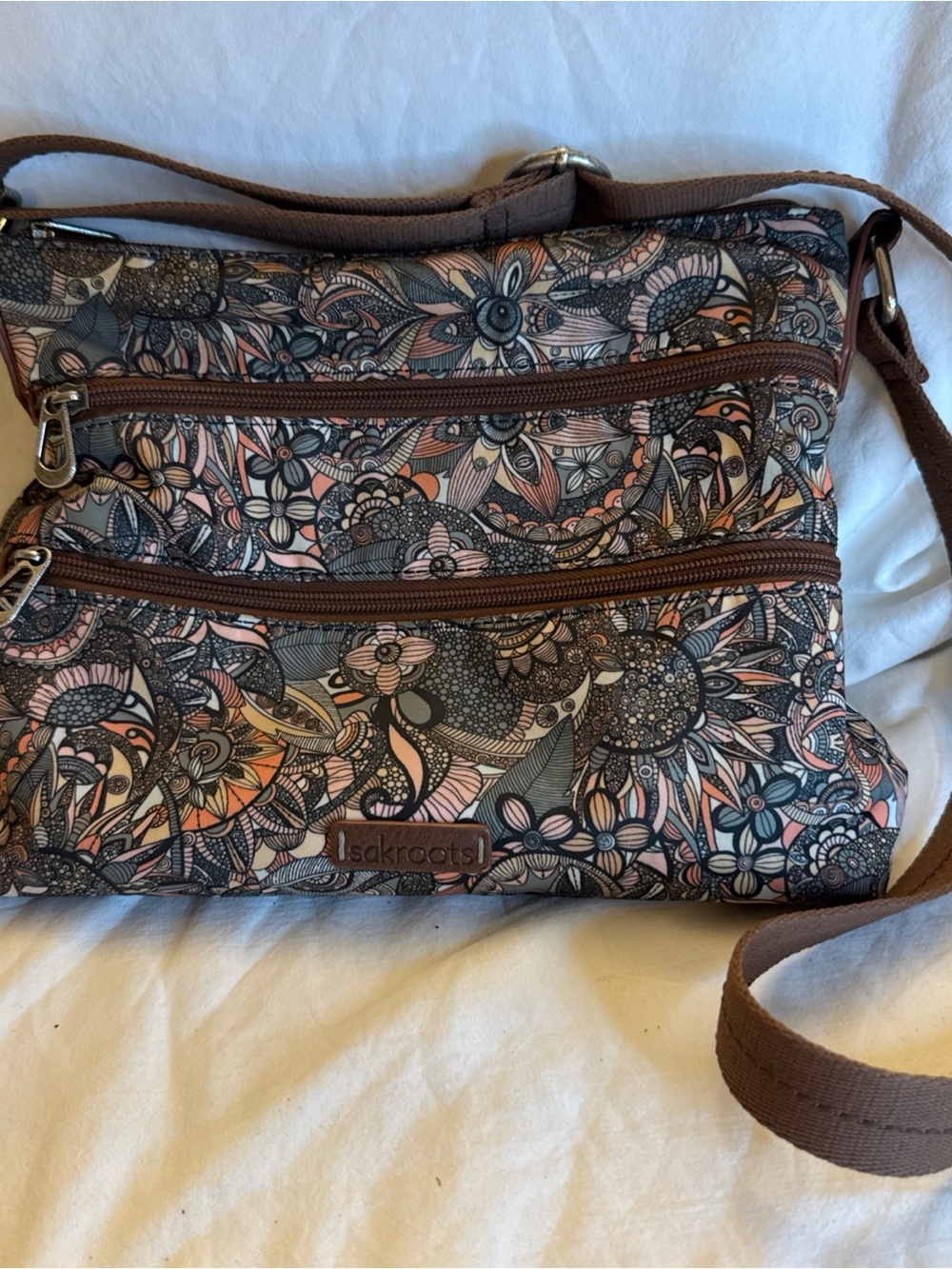 SAKROOTS “SIENNA SPIRIT DESERT “ CROSSBODY BAG Purse Multi Pocket Medium EUC